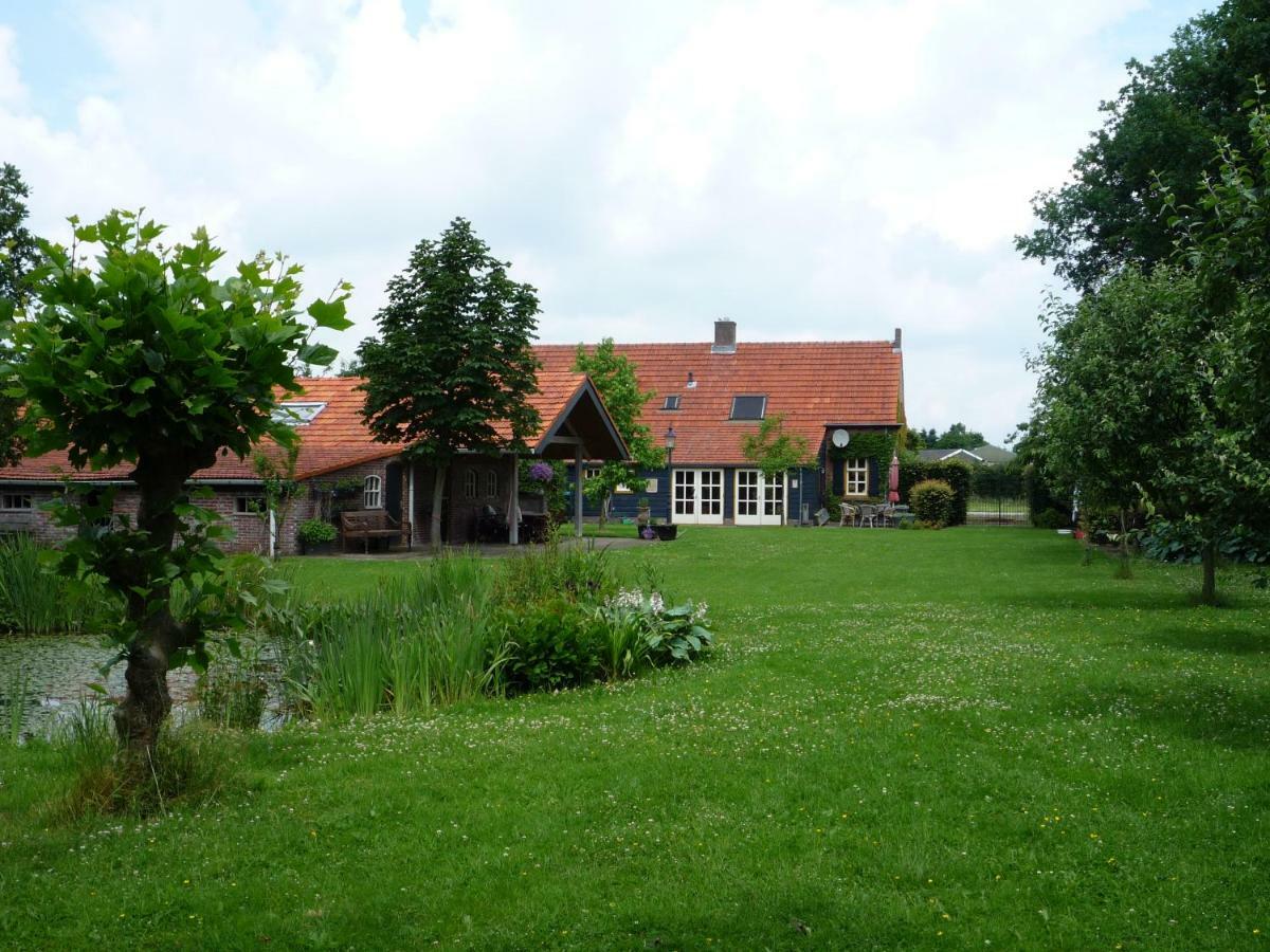 Beukenhof Bed & Breakfast Molenschot Bagian luar foto